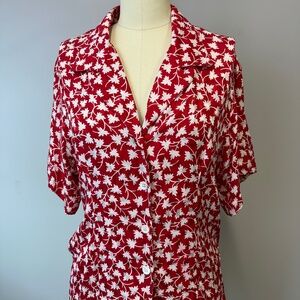 Short sleeve 1990s vintage Anne Klein red and white floral blouse